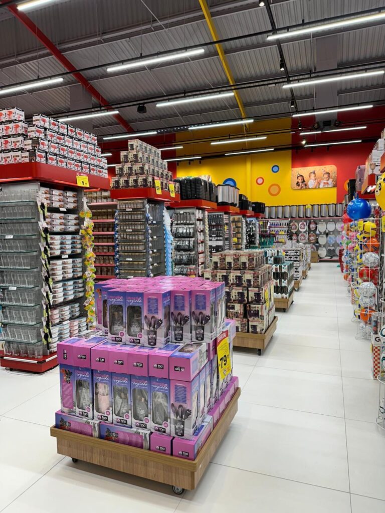 Expositor comercial 011