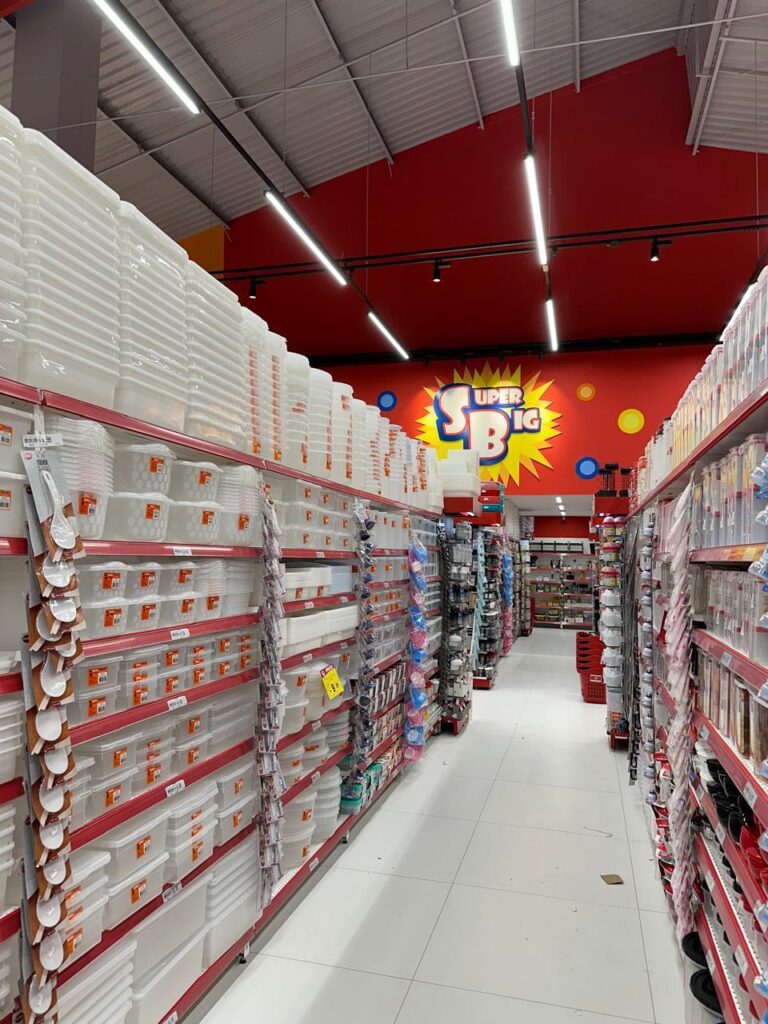 Expositor comercial 009